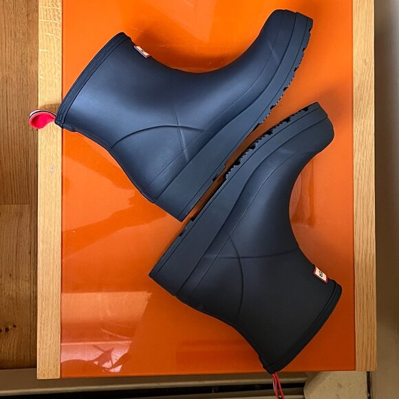 Hunter Women's Navy Blue Rain Boots - Size 8 NWT - Picture 6 of 12